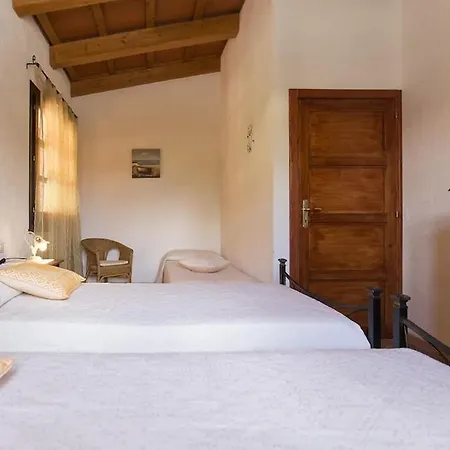 Porticciolo Vicino Per 6 Persone Con Aria Condizionata Wif فيلة
